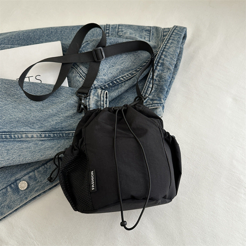 Japanese Style Drawstring Bucket Bag Outdoor Sports and Casual Fashion All-Match Nylon Messenger Bag