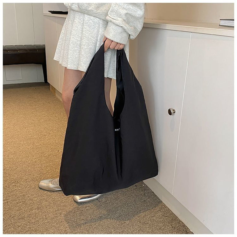 Summer Large Capacity Nylon Tote Bag for Women, Lightweight Quick-Dry Shoulder Bag with Multiple Pockets for Daily Use and Travel
