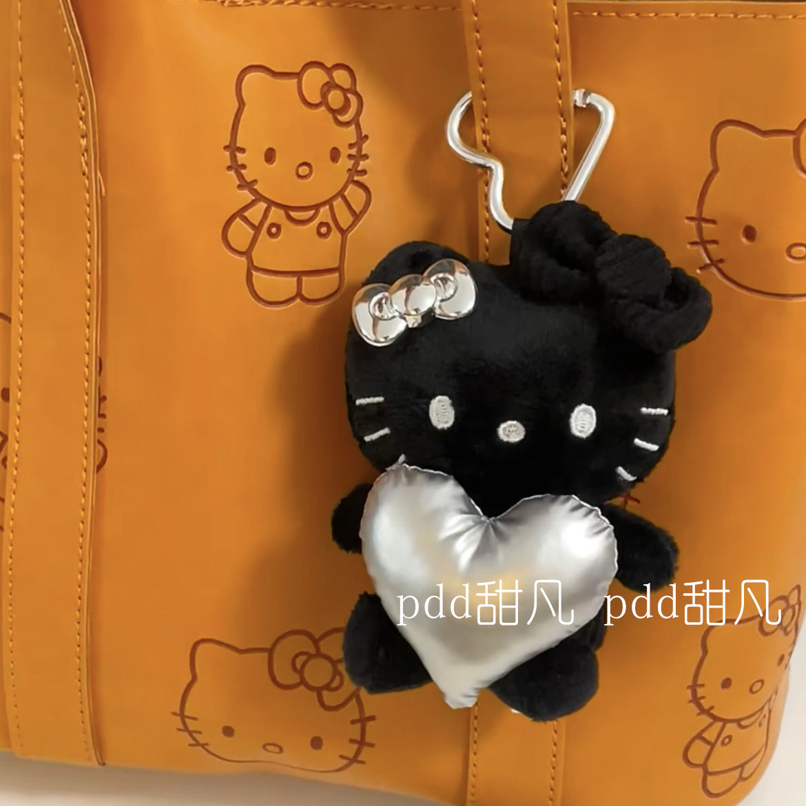 Black Silver Color Matching Love Black Leather Kitty Pendant Schoolbag Love Girl Plush Key Chain Cute Hang Decorations
