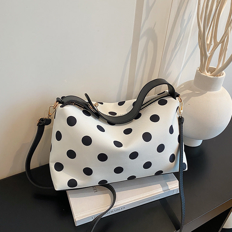 High-Grade Polka Dot Shoulder Bag New Fashion Simple Urban Style Commuter Messenger Bag Everyday Joker