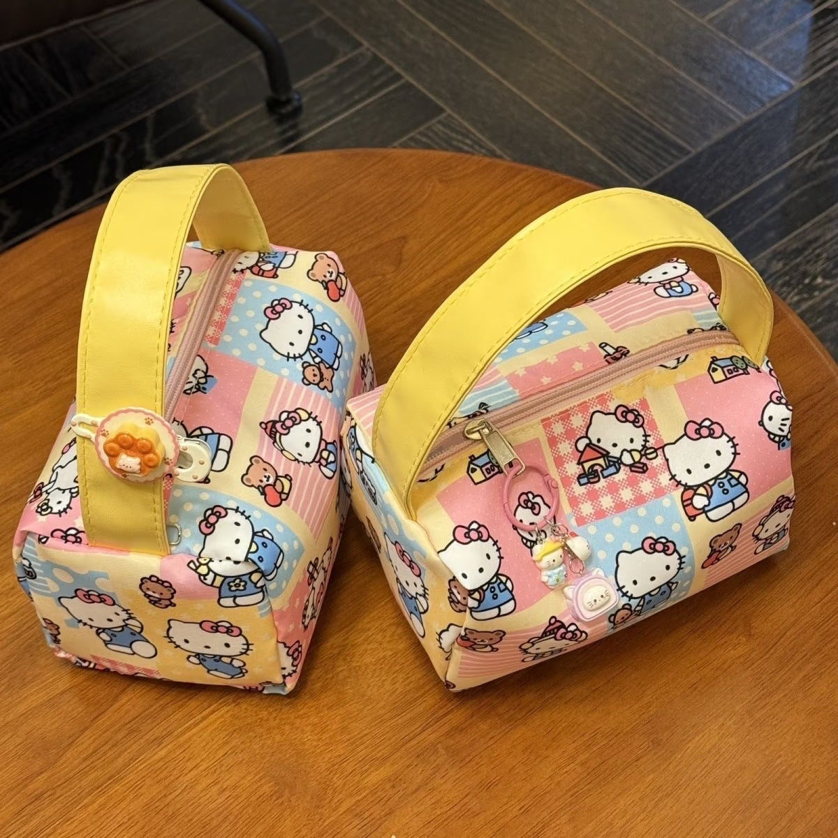 Cartoon Printing Large Capacity Women's Portable Cosmetic Bag Zipper Closed Design Daily Portable Storage Wash Bag