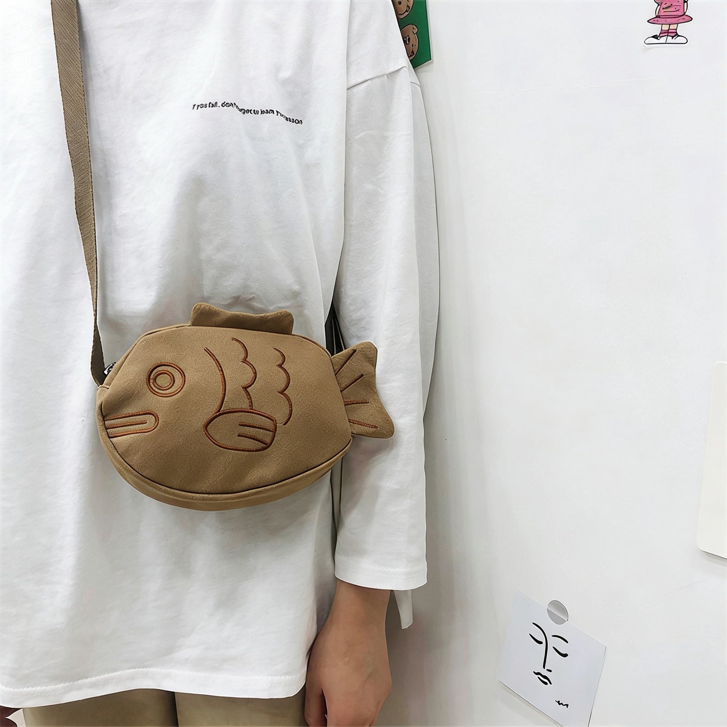 Cute Cartoon Fish Canvas Crossbody Bag with Embroidery Design for Daily Use