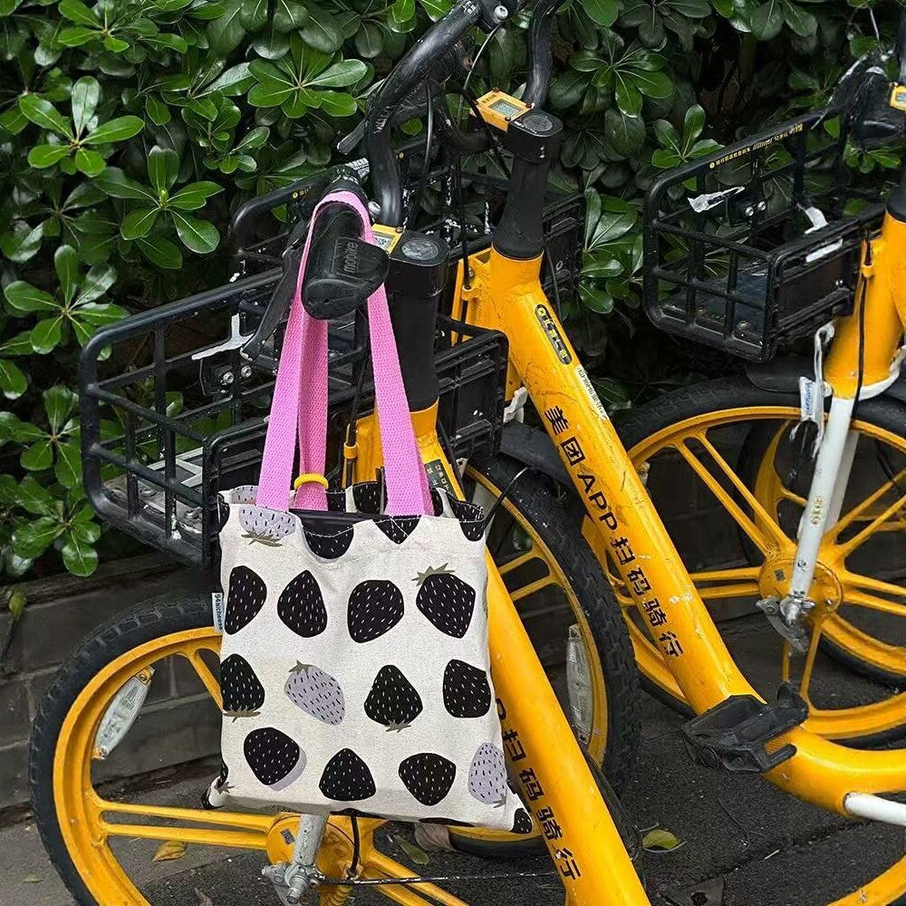 New Strawberry Printed Canvas Tote Bag Female Large Capacity Student Versatile Ins Style Commuter Shoulder Handbag