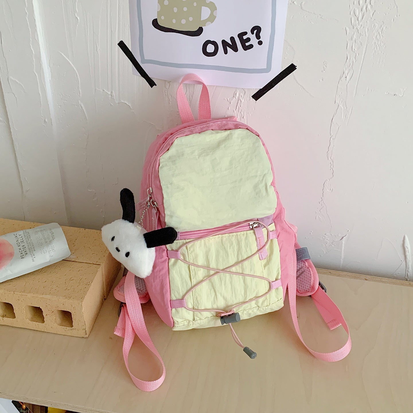 Lightweight Outdoor Backpack for Women and Men, Breathable Nylon Design with Arc Shoulder Straps, Perfect for Hiking, Cycling, Daily Use and Spring Outings