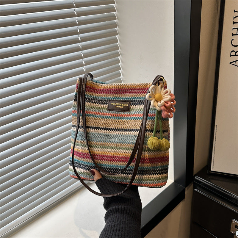 New Woven Tote Bag Flower Ornaments Beach Vacation Style Women's Shoulder Crossbody Straw Bag
