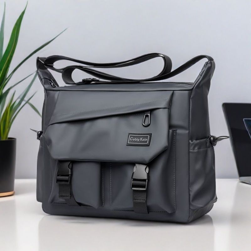 Crossbody Bag Men's Japanese Style Trendy Casual All-Matching Commuter Shoulder Bag Large Capacity Sports Outdoor Bag