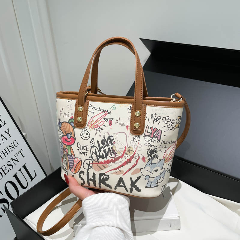 New Cartoon Bear Graffiti Large-Capacity Bucket Bag Fashion Casual Portable Tote Bag Everyday Joker Trendy Item