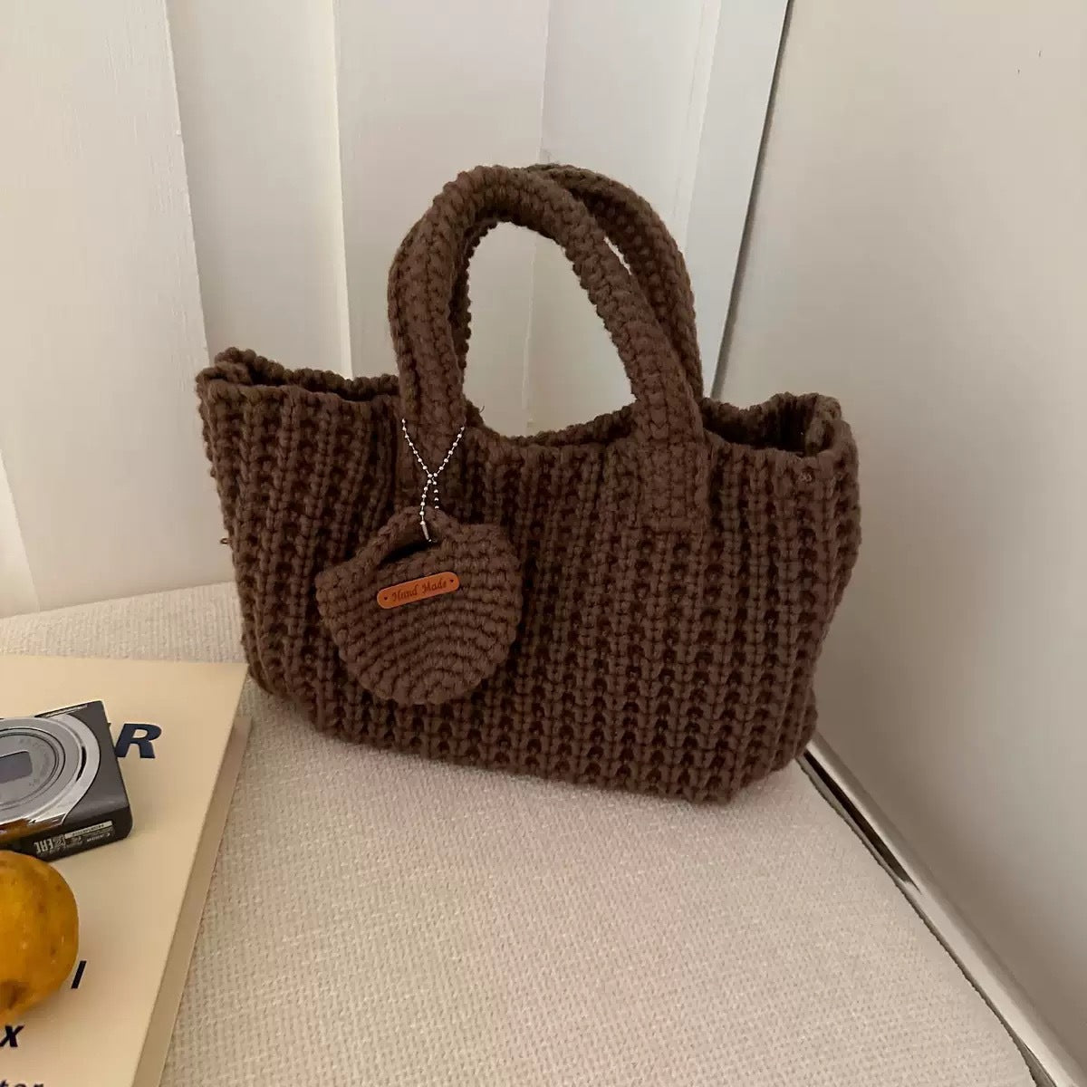 Women's Shoulder Bag Artistic Style Crocheted Daisy Tote Bag Beach Vacation Lightweight Shoulder Bag Leisure Travel Essential Woven Handbag