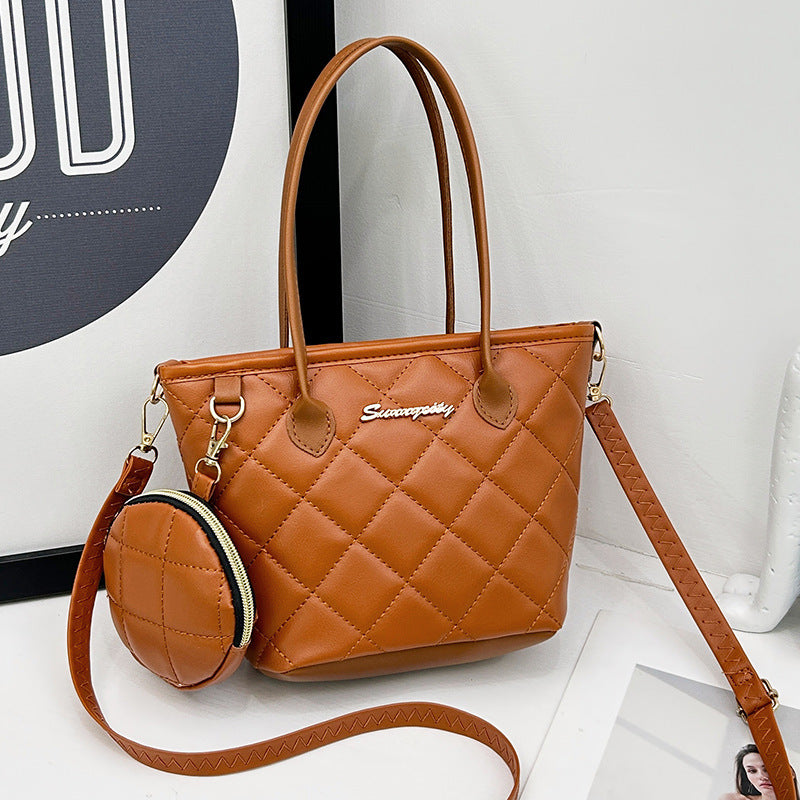 Vegetable Basket Handbag Niche Rhombus Textured Bucket Bag Two-Piece Set Bag Hot Sale Straw Bag Women