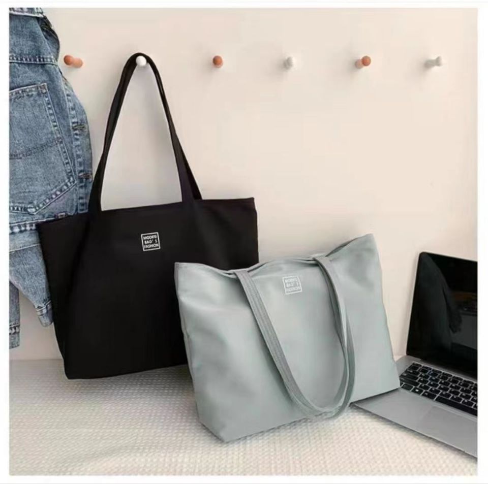 2024 Autumn Fashionable Tote Bag for Women, Large Capacity Waterproof Nylon Shoulder Bag with Zippered Inner Pocket and Open Pockets