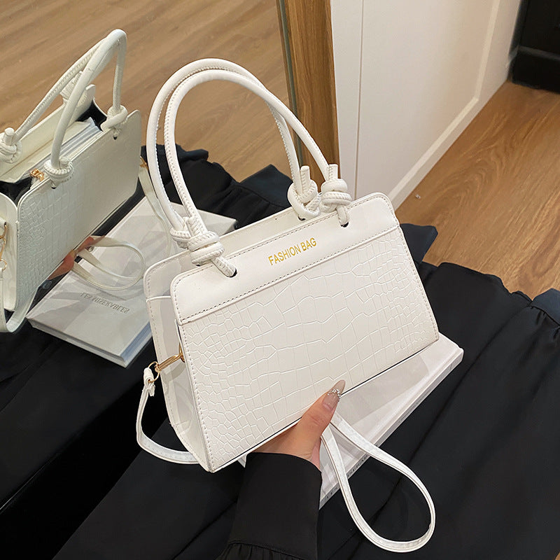 Korean Style Fashionable Crossbody Bag with Crocodile Texture and Elegant Design for Daily Wear