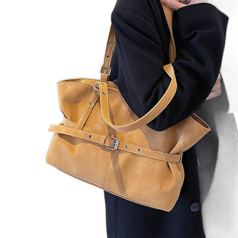 Retro Matte Tote Bag for Women 2025 Winter New Style Casual Shoulder Handbag with Buckle Design