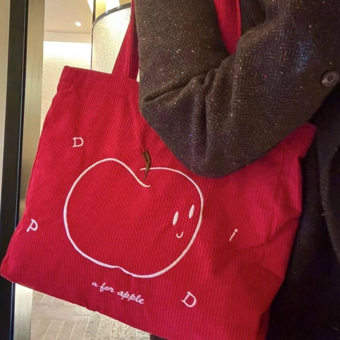 New Corduroy Apple Embroidered Tote Bag Large Capacity Commute Leisure Travel Shoulder Bag