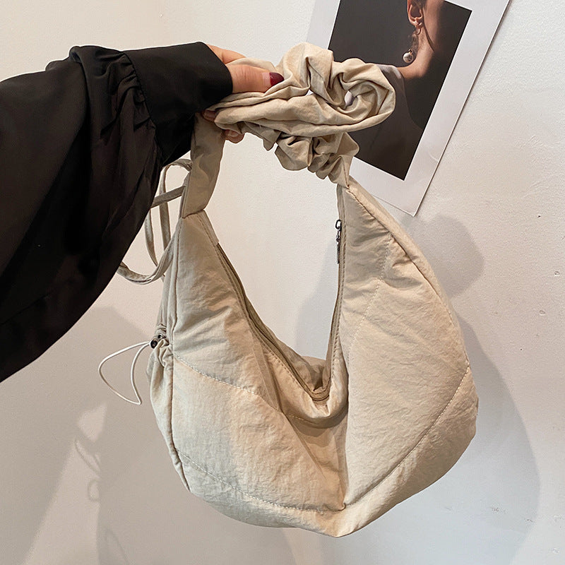 Dumpling Bag Women's Casual New Simple and Lightweight Large Capacity Student Class Commuter's All-Matching Shoulder Messenger Bag
