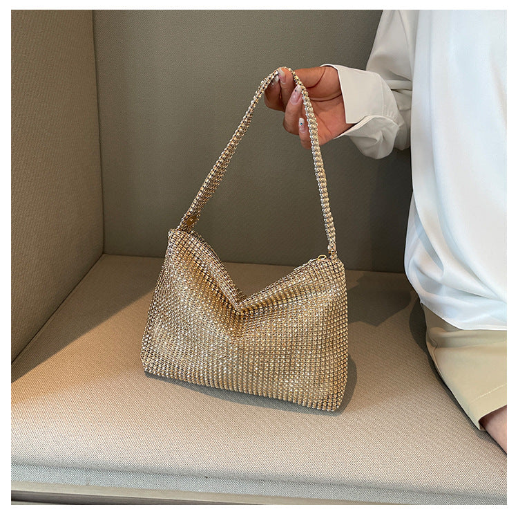 Chic Korean-Style Crossbody Bag with Rhinestone Detailing and Chain Strap for Everyday Fashion