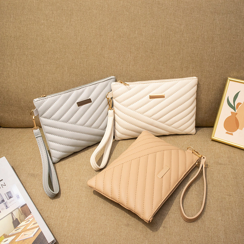Embroidered Phone Bag for Women Large Capacity New Fashion All-Match Rhombus Clutch