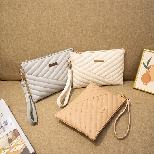 Embroidered Phone Bag for Women Large Capacity New Fashion All-Match Rhombus Clutch