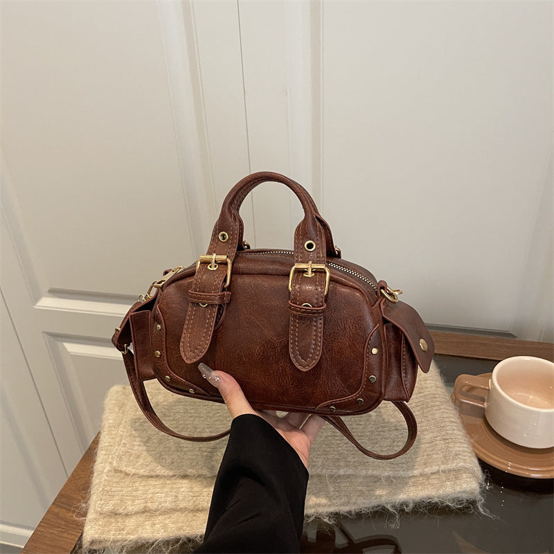 Stylish Minimalist Crossbody Bag for Women 2025 Autumn New Fashion Casual Shoulder Bag with Vintage Design and Practical Zipper Closure