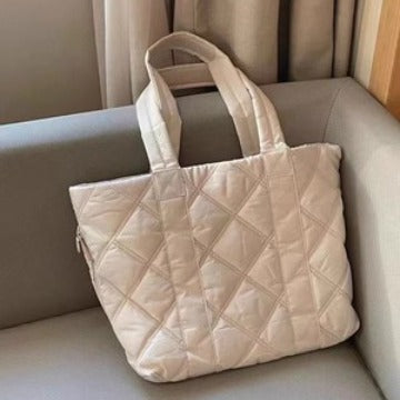 Tote Bag Women's Fashion Rhombus down Material Large Capacity Commuter Shopping Bags College Student's Bag