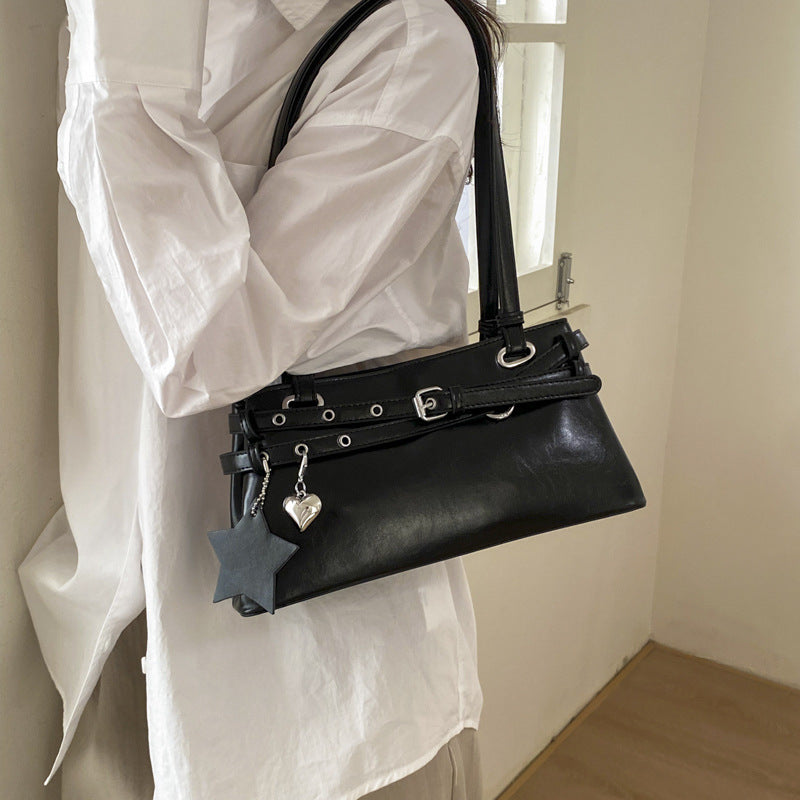 Elegant Large Capacity Vintage Shoulder Bag for Women, Stylish Crossbody Tote with Heart Charm and Star Pendant