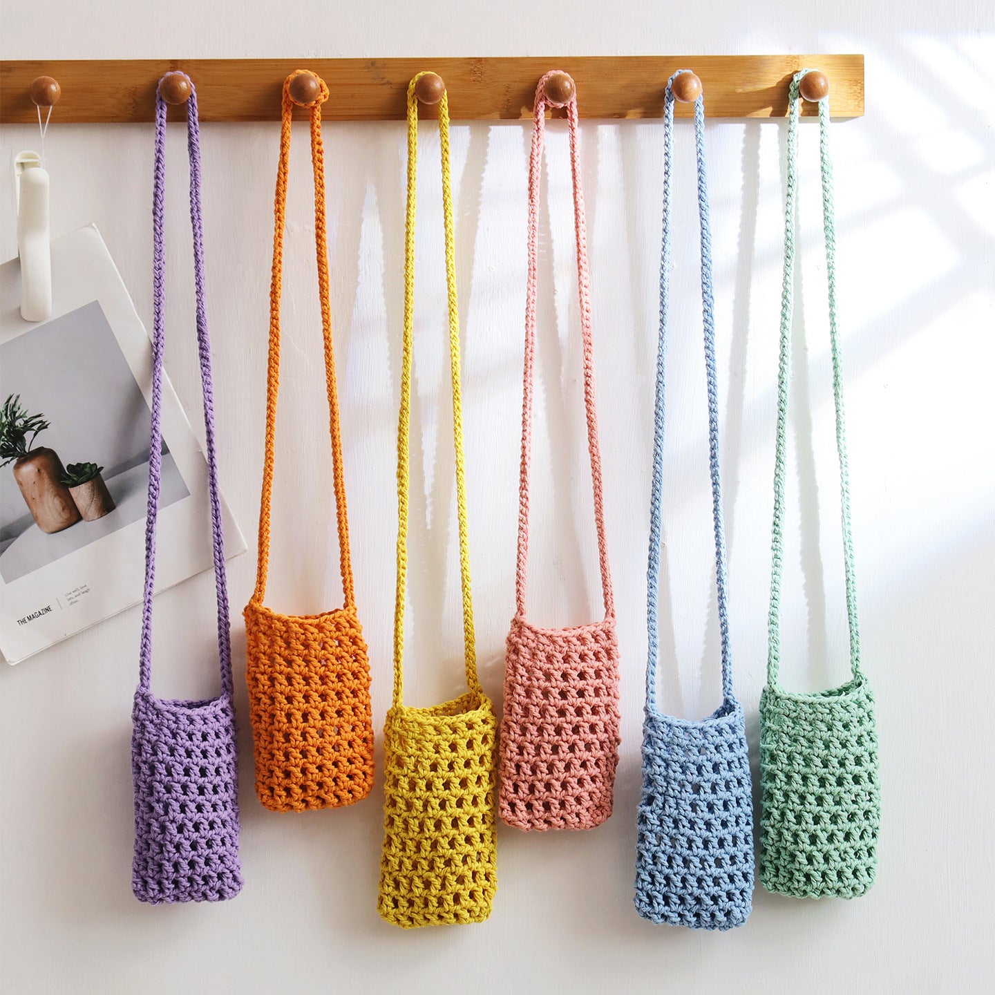 Handmade Crochet Crossbody Phone Bag with Hollow Design for Casual Everyday Use
