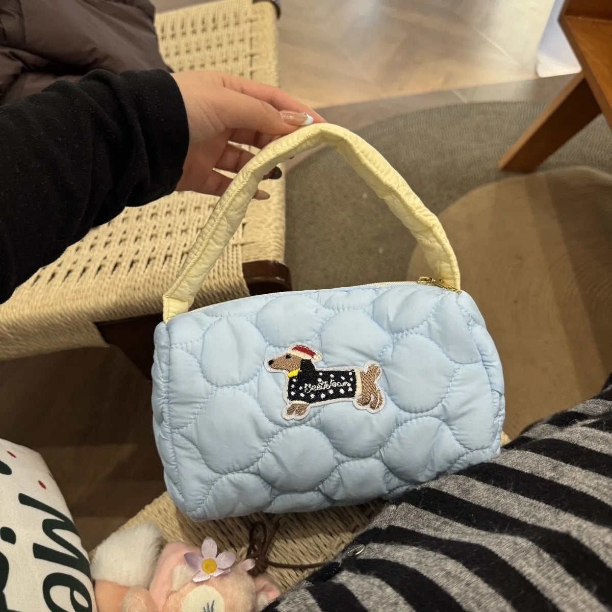 Cute Puppy Embroidered Quilted Handbag Zipper Closure Daily Portable Fashion Wash Bag