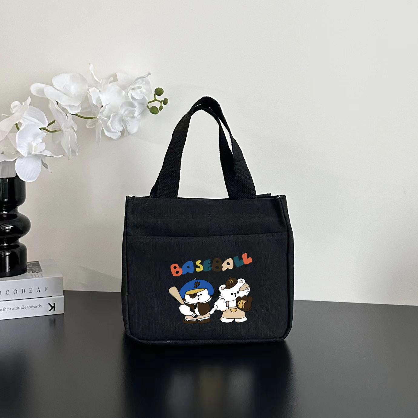 Women's Shoulder Bag Nordic Bear Canvas Tote Bag Zipper Design Cute Cartoon Pattern Daily Commuter Bento Tote Bag