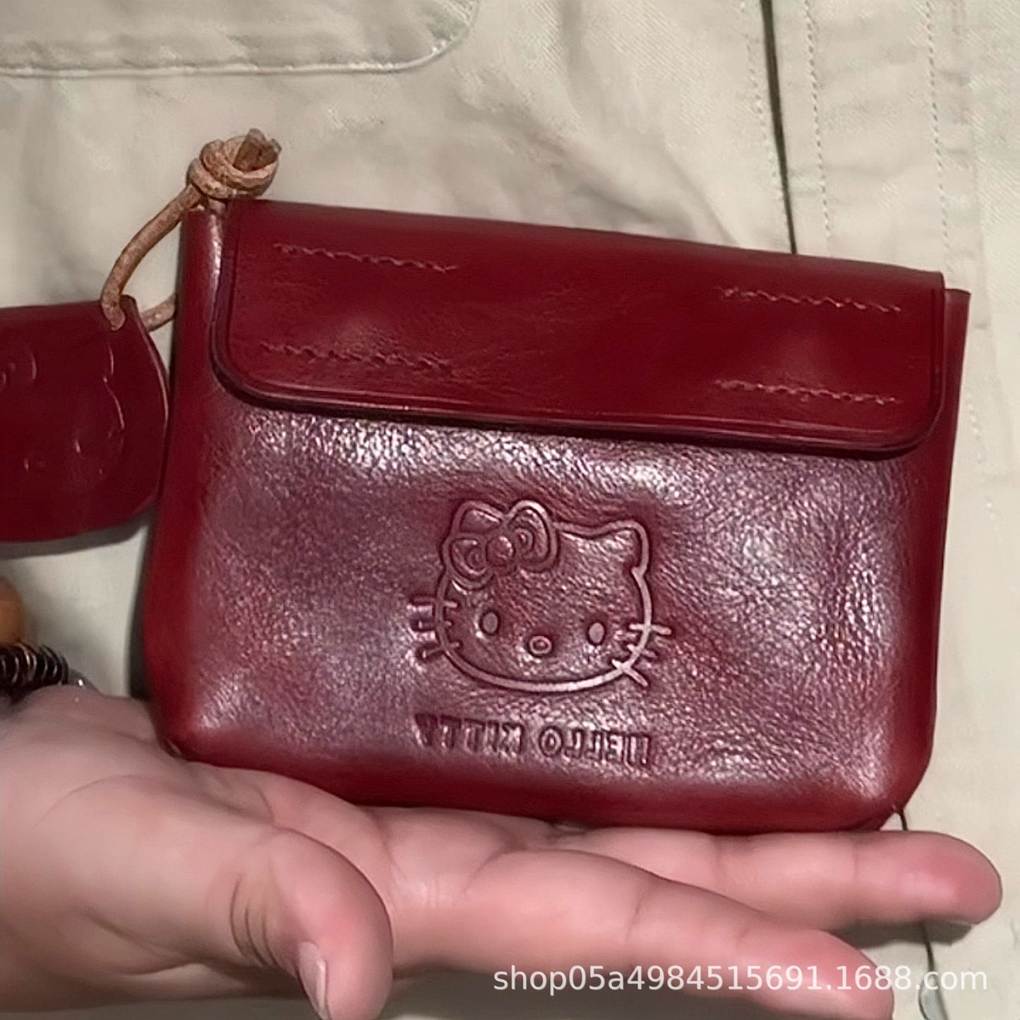 Hello Kitty Handmade Leather Coin Purse with Embossed Design, Compact Card Holder for Earphones and ID Cards, Stylish Daily Accessory