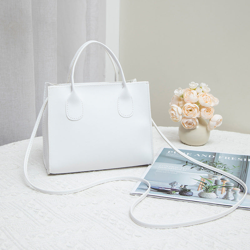 Elegant Embroidered Floral Tote Bag for Women, Stylish Crossbody Handbag with Delicate Stitching and Practical Design