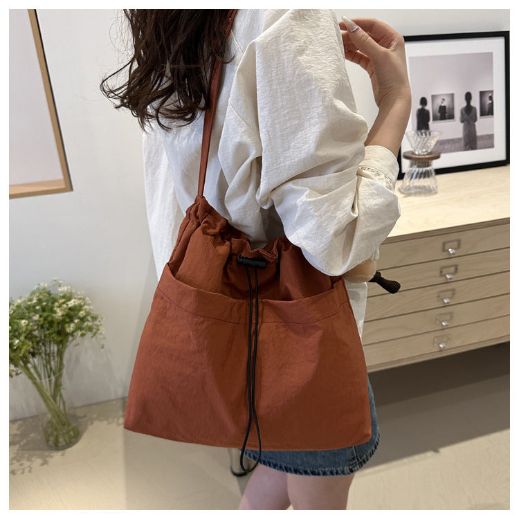 Minimalist Casual Canvas Tote Bag for Women 2024 New Japanese Style Large Capacity Shoulder Crossbody Bag with Zipper and Inner Pocket