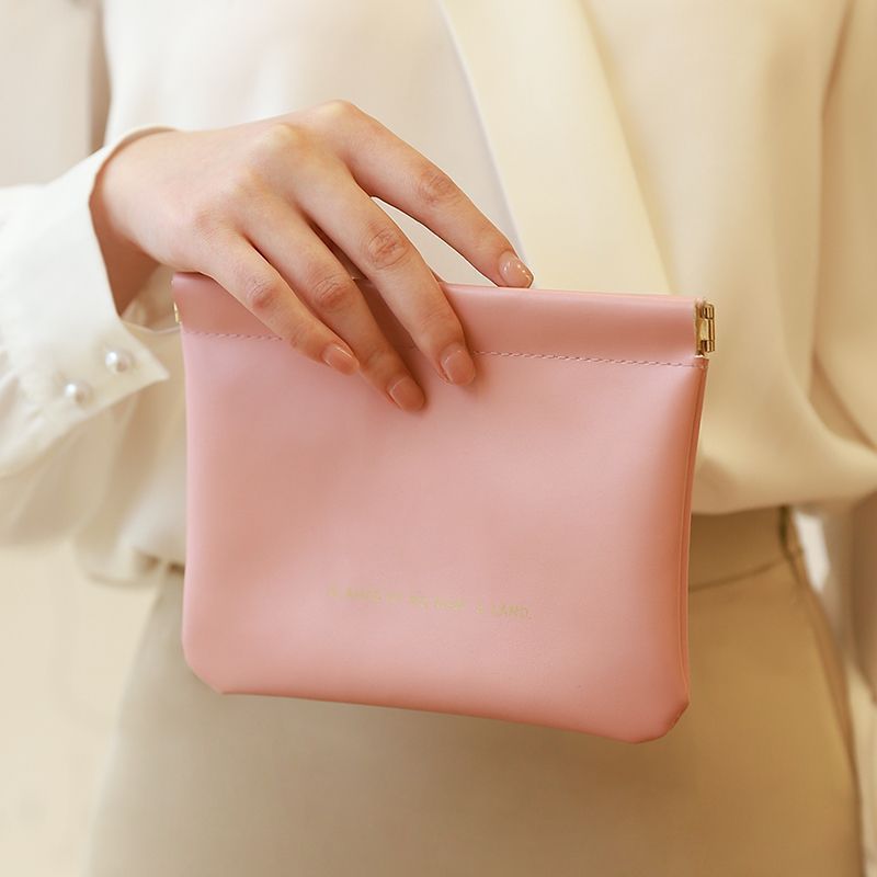 Minimalist PU Wallet with Auto-Closure Design for Earphones, Makeup, and Daily Essentials - Compact & Stylish