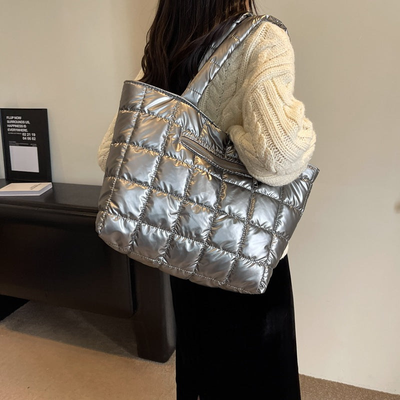 Tote Bag Women's Fashion Simple Large Capacity New Simple Fashion Shoulder Bag Commuter Hand-Carrying Bag