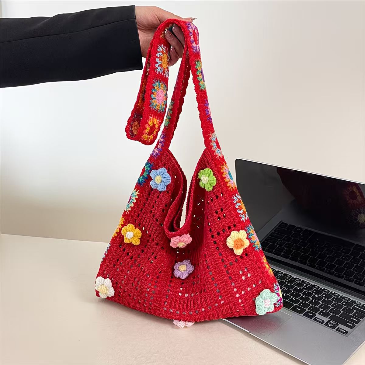 Large Capacity Commuter High-Grade Flower Tote Bag for Women New Spring and Summer Hollow out Knitted Bag Shoulder Woven Bag