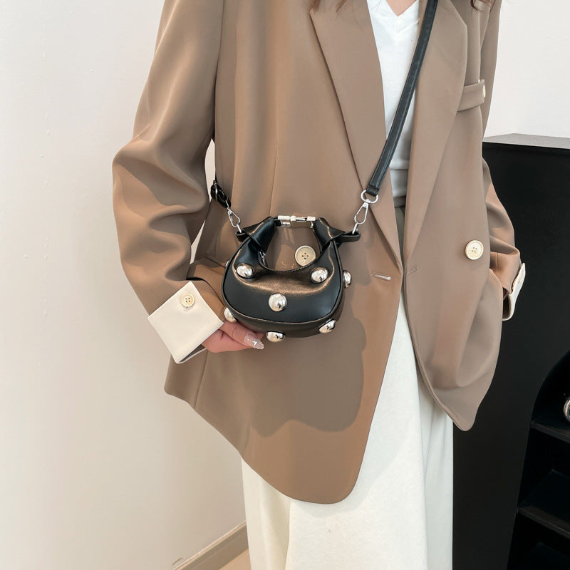 Simple Western Style Casual Cool Hot Girl Style Rivet New Trend Crossbody Portable Dumpling Small Square Women's Bag