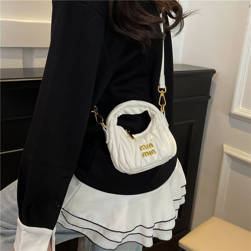 Mini Pleated Small Bag New Crescent Moon Shoulder Cloud Bag Messenger Bag Fashion High-End Versatile Handbag Women