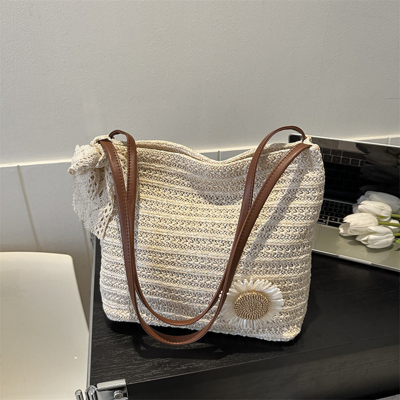 Woven Bag Women's Large Capacity Gentle and Stylish Temperament Straw Silk Scarf Shoulder Summer New Underarm Bag