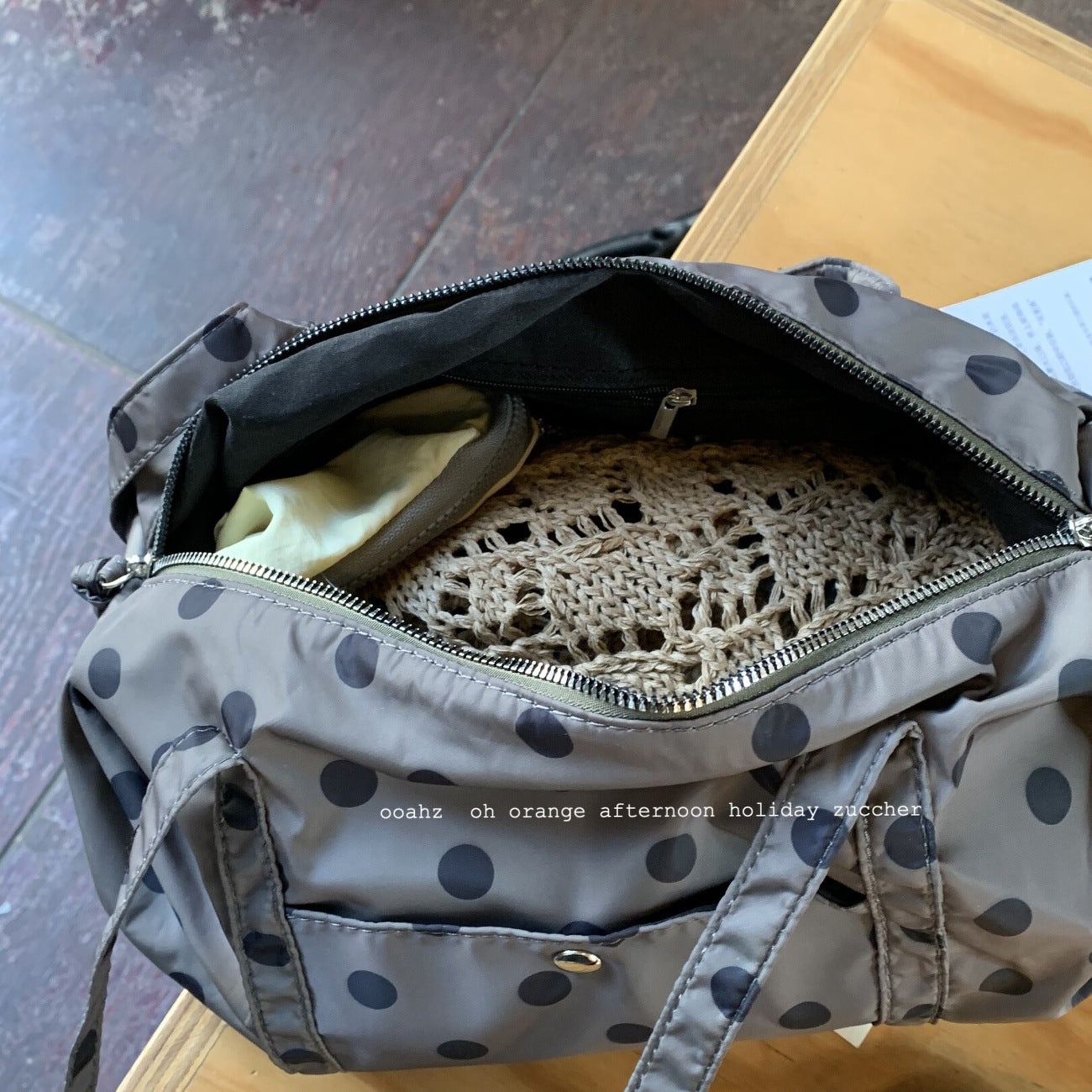 Chic Polka Dot Nylon Shoulder Bag with Zipper Closure and Inner Pocket for Everyday Urban Style