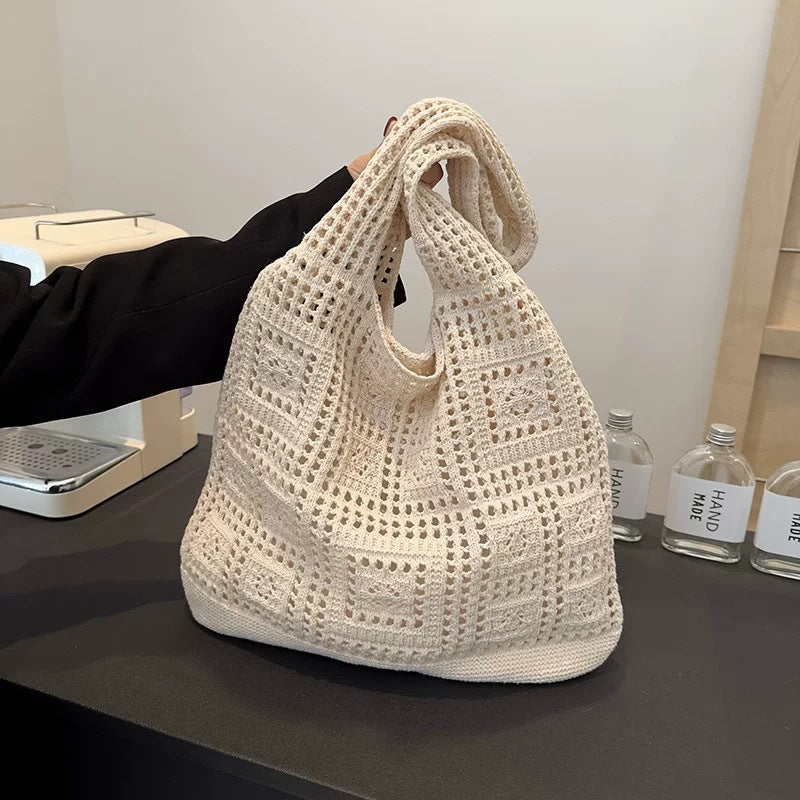 Women's Shoulder Bag Artistic Style Crocheted Daisy Tote Bag Beach Vacation Lightweight Shoulder Bag Leisure Travel Essential Woven Handbag