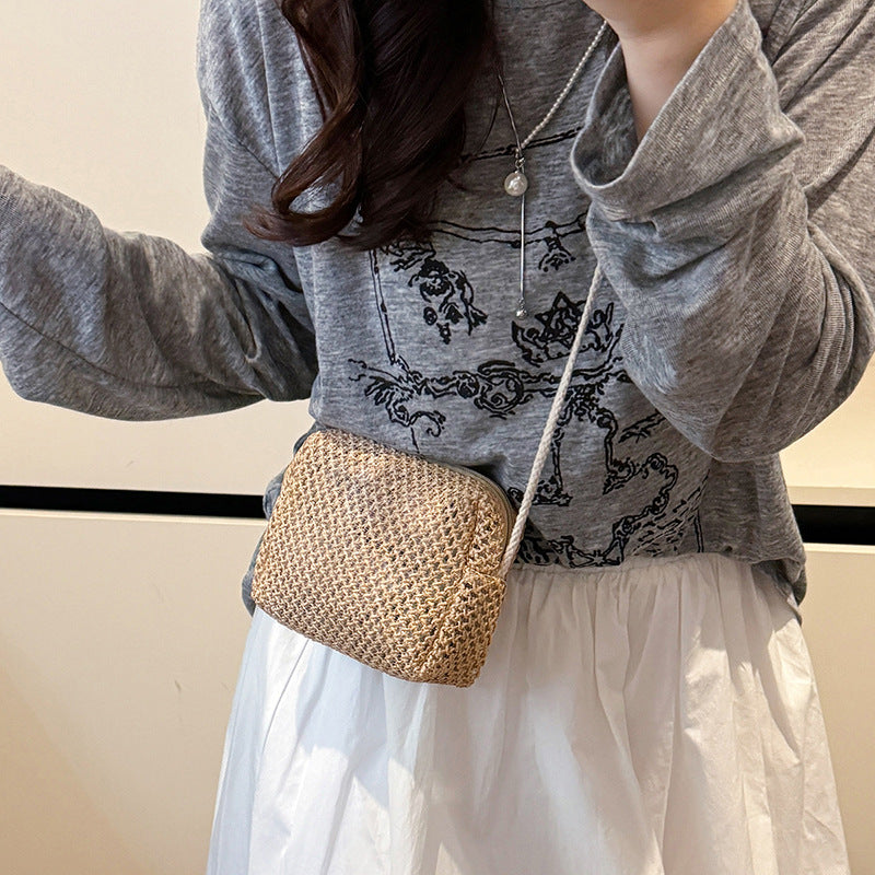 Summer Mini Hand-Woven Bag Women's New Trendy Fresh Pastoral Style Crossbody Straw Bag Small Square Bag