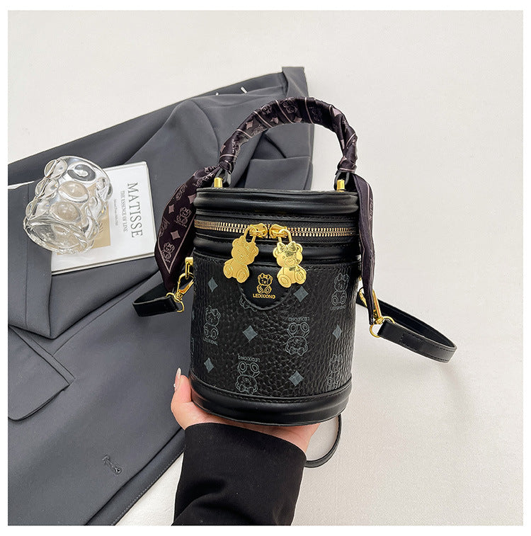 Retro Presbyopic Bucket Bags Women's New High-Grade Fashion Messenger Bag Light Luxury Temperament Shoulder Bag