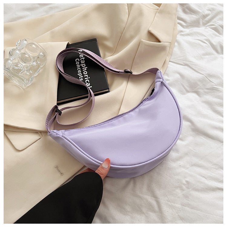Nylon Messenger Bag Women's New Fashionable Lightweight Sports Style Underarm Shoulder Bag