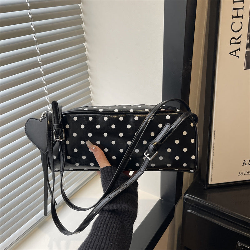 Retro Dots Women's Shoulder Bag New Fashion All-Match Heart Tassel Underarm Bag