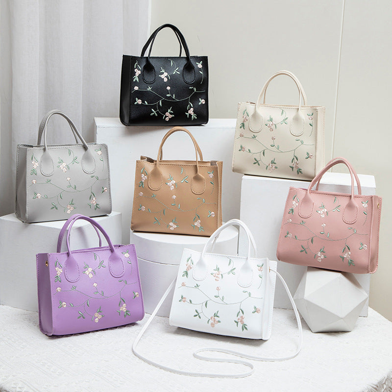 Elegant Embroidered Floral Tote Bag for Women, Stylish Crossbody Handbag with Delicate Stitching and Practical Design