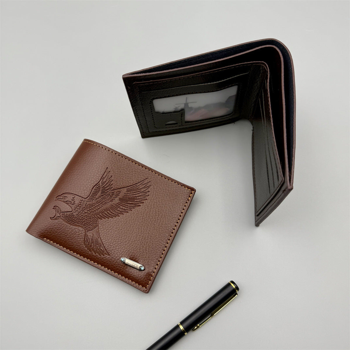 Elegant Eagle Embossed PU Leather Wallet for Men, Slim Bi-Fold Design with Breathable Interior and Stylish Animal Pattern