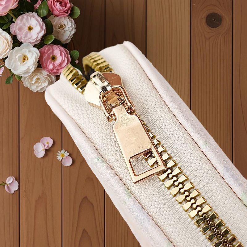 Large Capacity Portable Compact Multi-Functional Cute Mini Coin New Card Holder Fashion ID Card-Bit Zipper