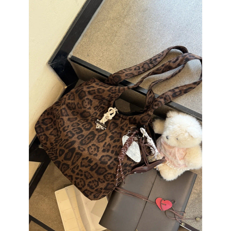 New Retro Trendy Underarm Shoulder Bag Female Brown Suede Fashion Leopard Print Large Capacity Totes