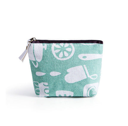Cute Polar Bear Print Canvas Coin Purse for Women, Stylish Everyday Key and Card Holder with Zipper Closure
