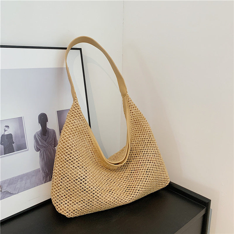 Retro Large Capacity Straw Woven Bag Women's New Vintage Weave Beach Underarm Bag Leisure Commuter Bag