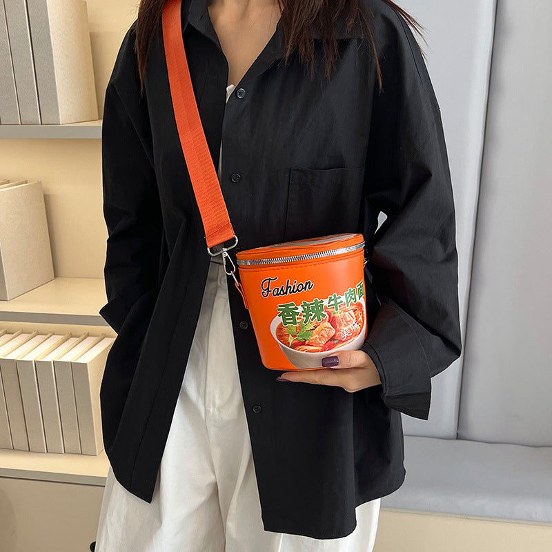 Fashion Braised Beef Noodle Women's Bag New Korean Style Personalized All-Match Instant Noodles Container Shoulder Bag