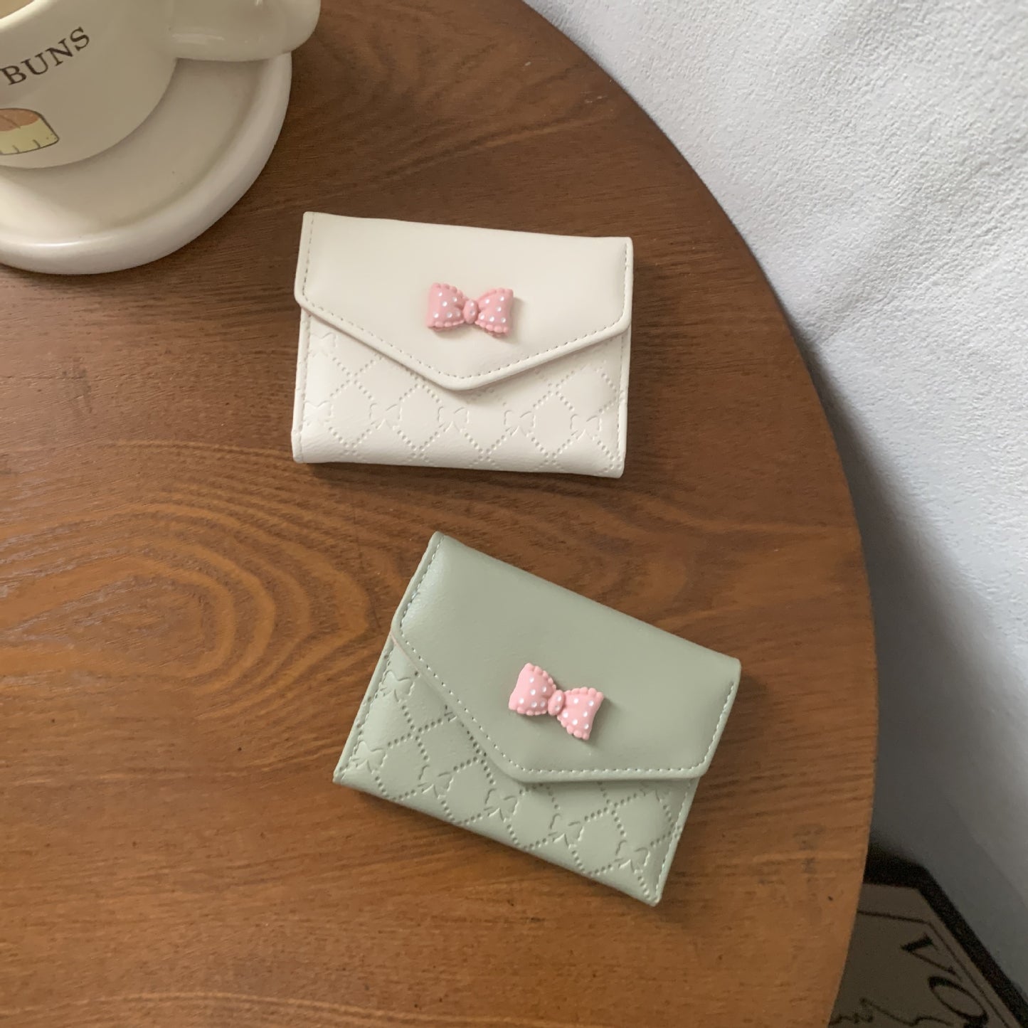 Elegant Mini Wallet for Women with Bow Design, Ins Style Card Holder, Three-Fold PU Leather Purse with Anti-Theft Function